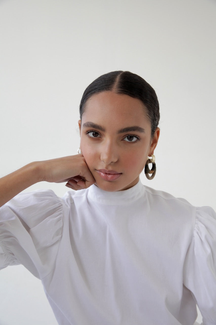 VESSEL EARRINGS Beige Camel Olive