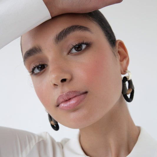 VESSEL EARRINGS Black Olive Camel