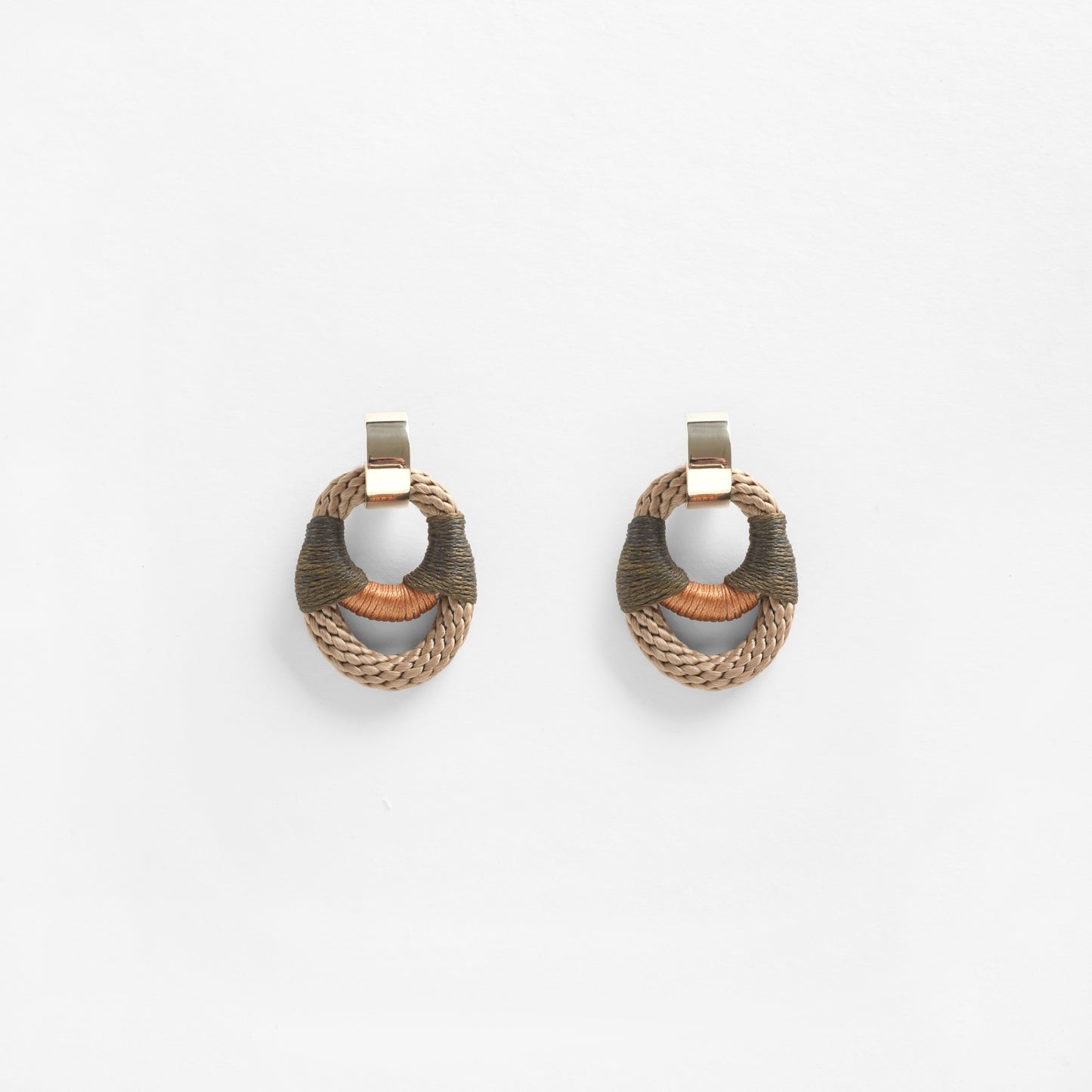 VESSEL EARRINGS Beige Camel Olive